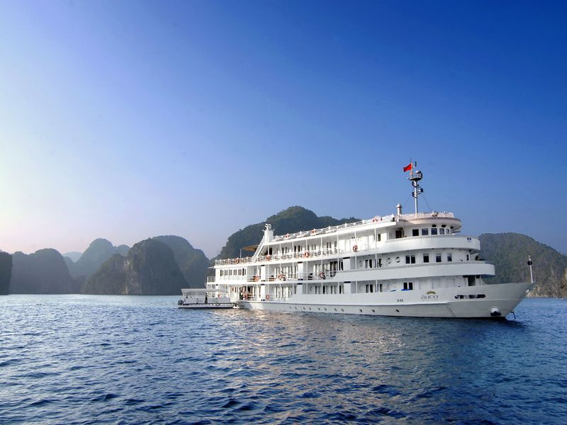 au co bhay au co cruise ha long bay