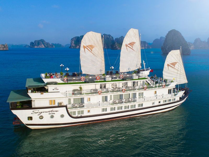singnature cruise 12 cabins cruise ha-long bay