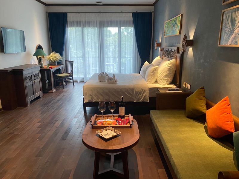 amour-fine-arts-suite-ba-vi-ha-noi