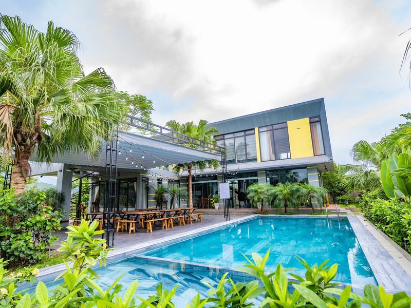 villa 18 sen villas ba vi ha noi 