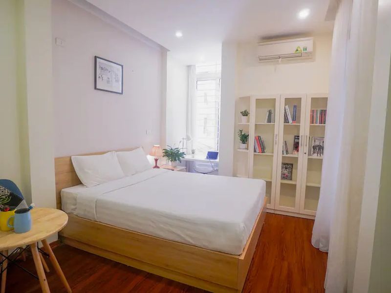 apartment 102 pham ngu lao hoan kiem ha noi