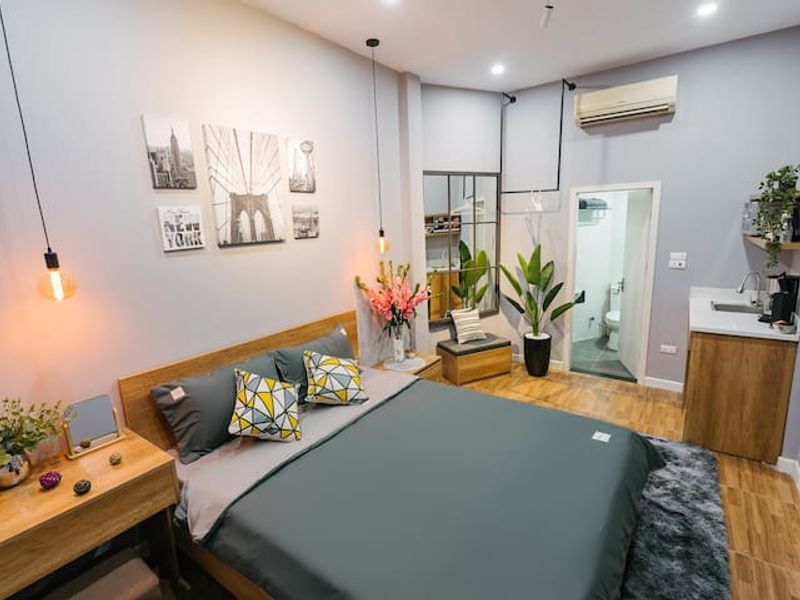 402 luustay hoan kiem ha noi