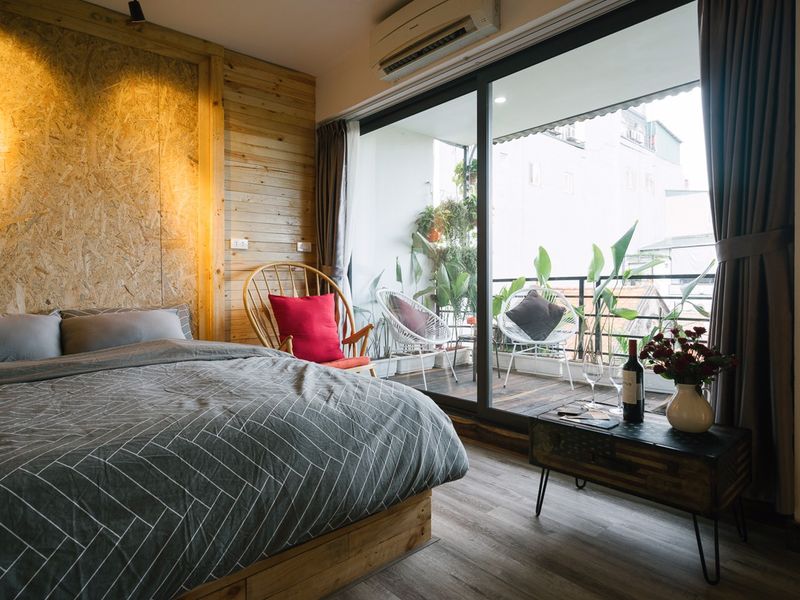 pagoda view homestay chat hang than hoan kiem