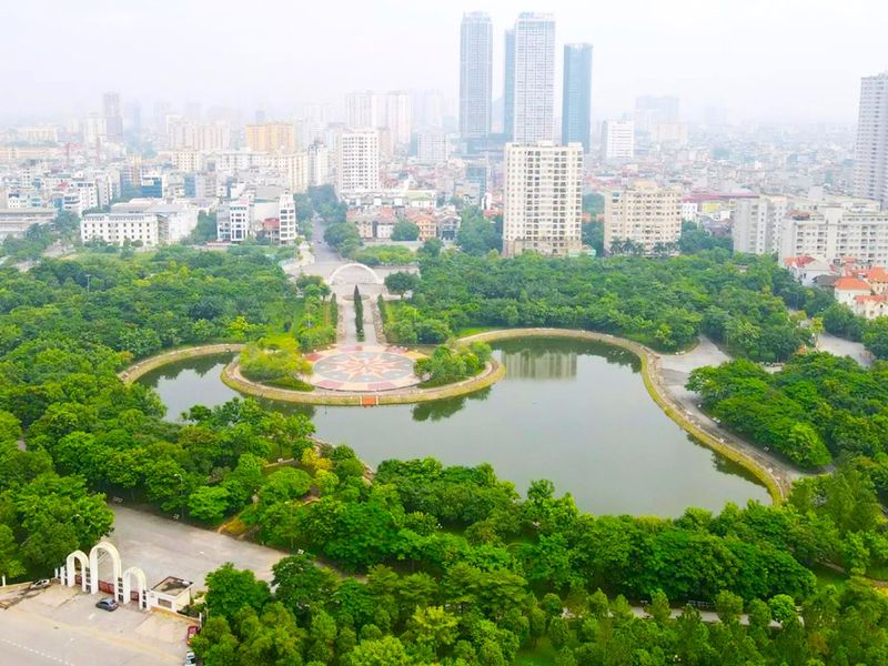 justfly cong vien cau giay hanoi