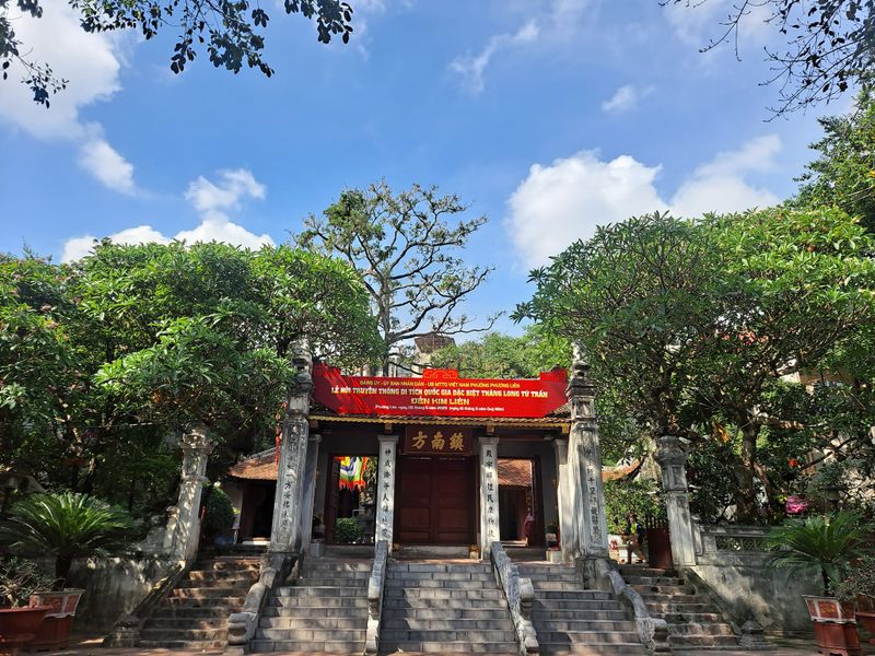 justfly den kim lien hanoi