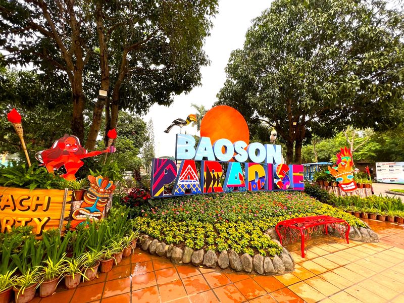 justfly cong vien thien duong bao son hanoi