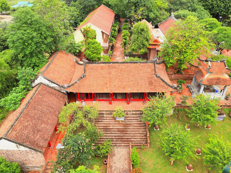 justfly khu du lich sinh thai long viet ba vi hanoi