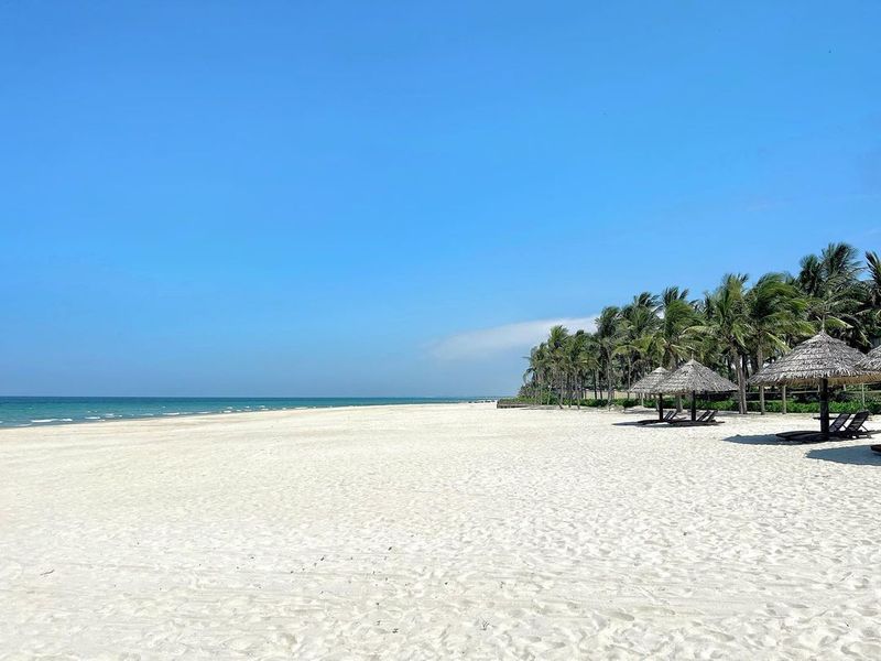 justfly bai bien non nuoc da nang