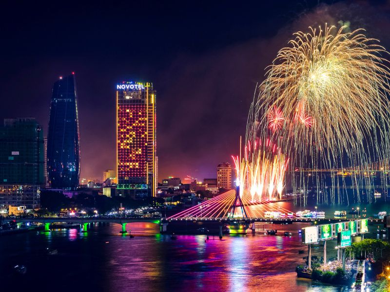cau quay song han da nang
