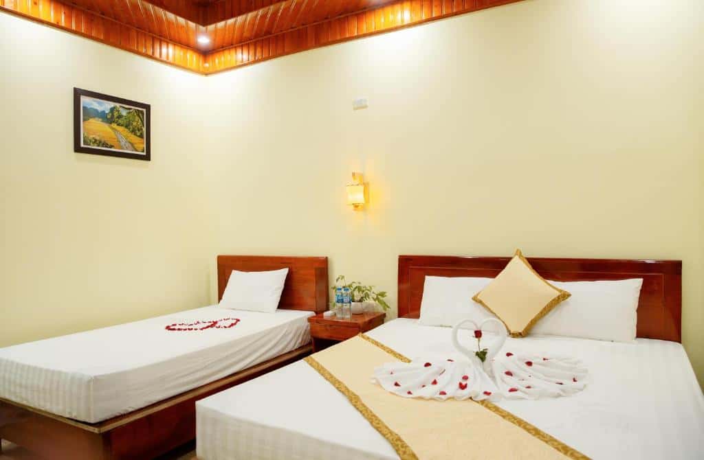 justfly triple room hang mua family homestay ninh binh