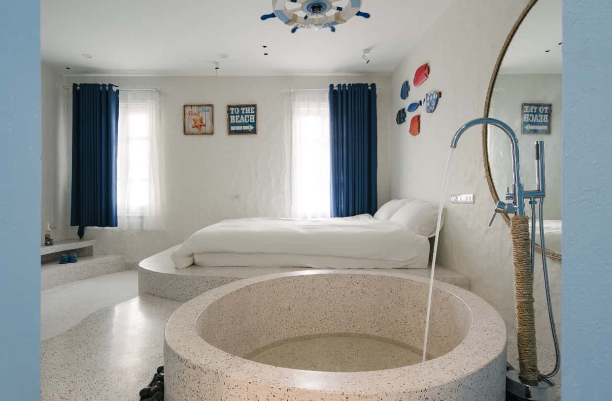 Santorini, Hoàn Kiếm — ảnh 8