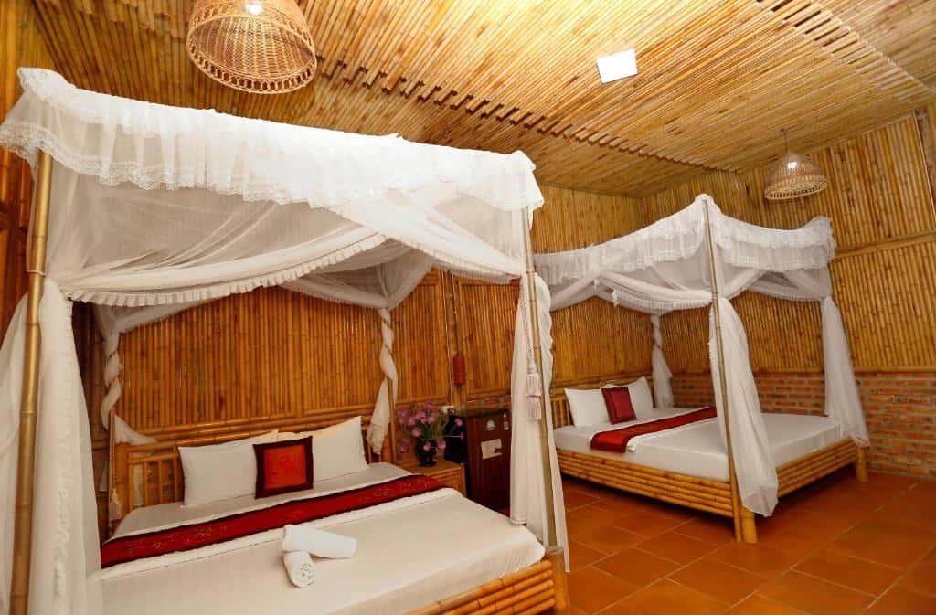 phong 4 nguoi view nui quoc khanh bamboo homestay ninh binh
