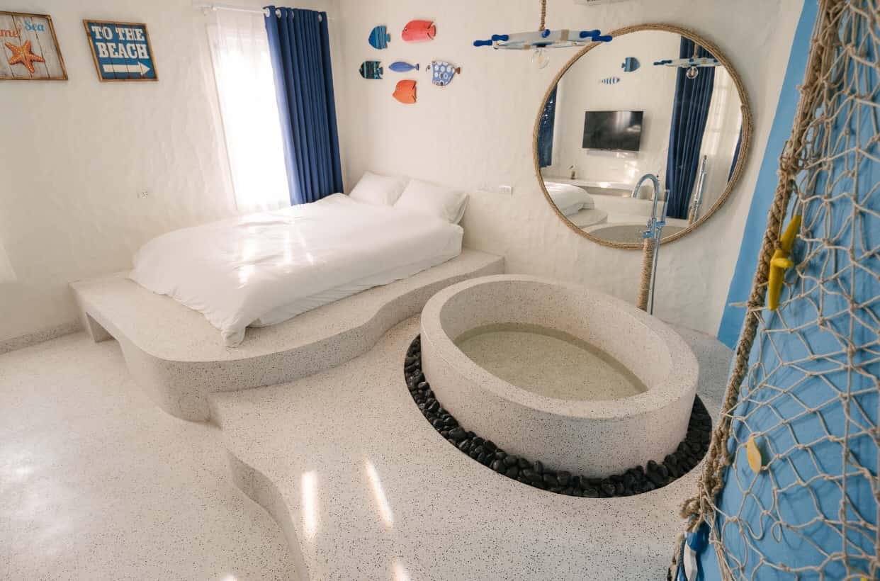 Santorini, Hoàn Kiếm — ảnh 7