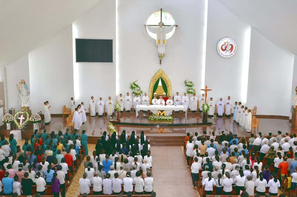 den thanh mau duc me bai dau dia diem du lich vung tau attvut34