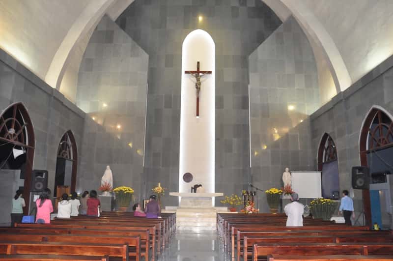 nha tho thanh gioan baotixita huong dan du lich bai sau vung tau