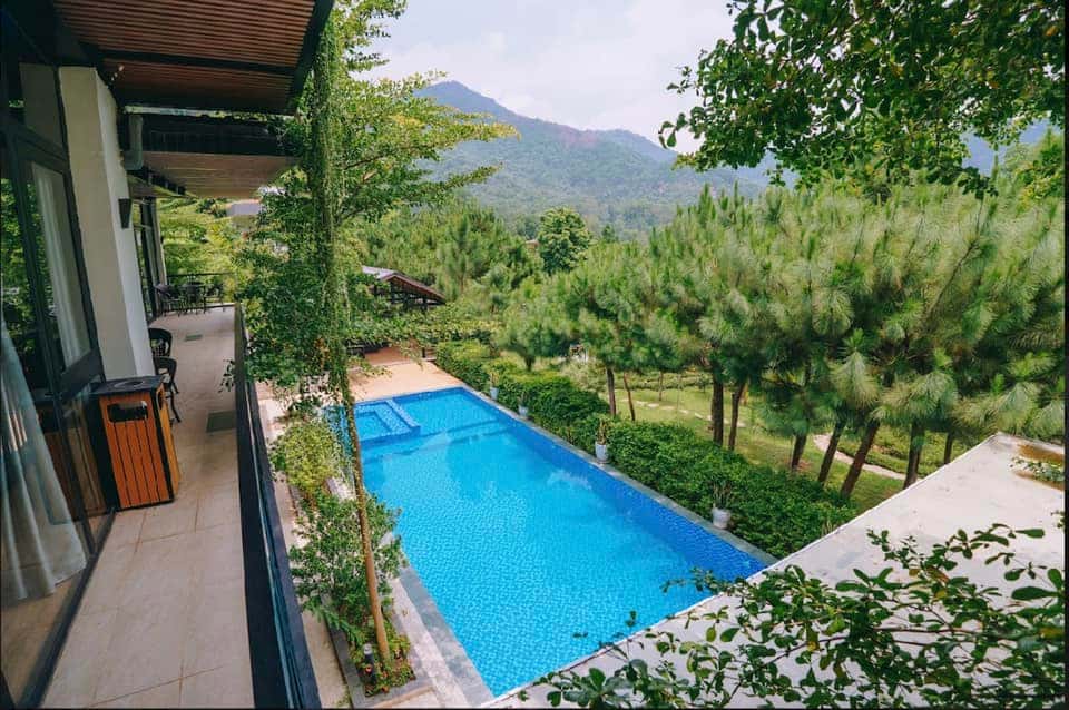 Bể bơi riêng 75m2 