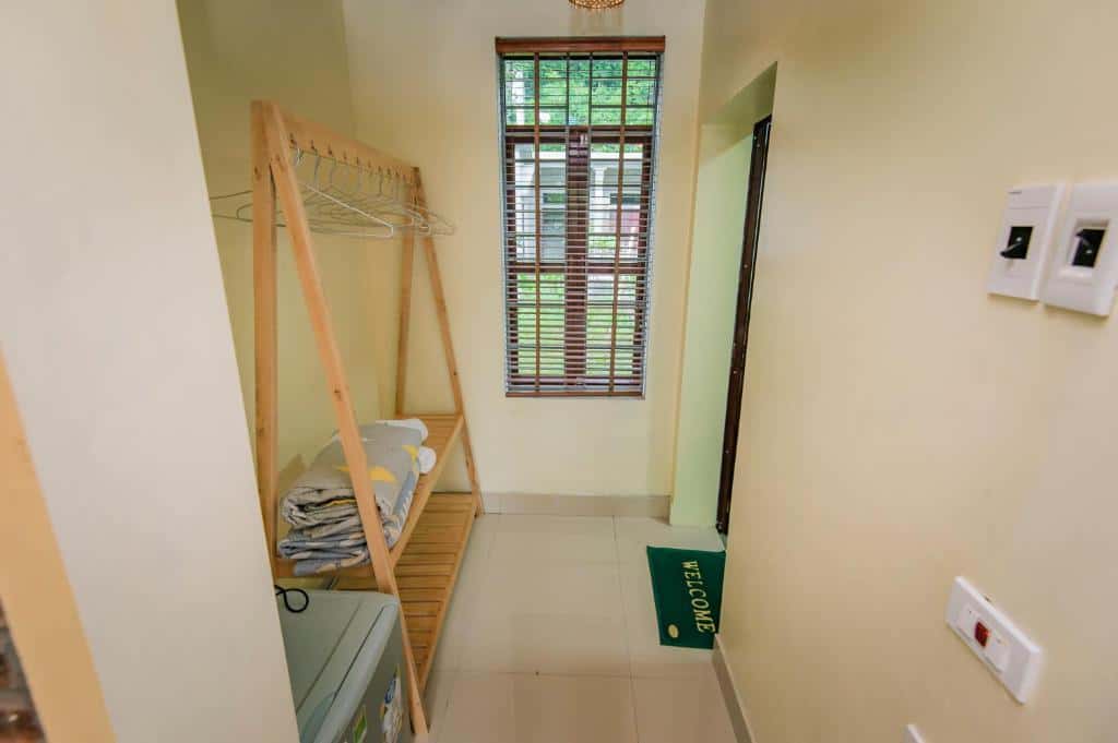 justfly deluxe bungalow tam coc lake view homestay ninh binh