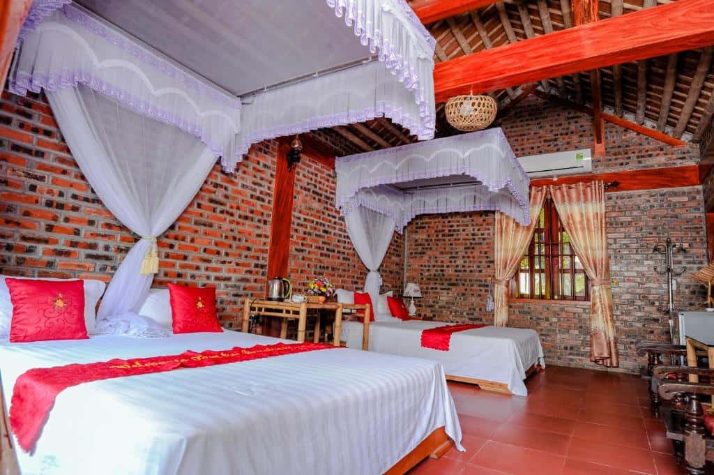 justfly quadruple room tam coc river view homestay ninh binh