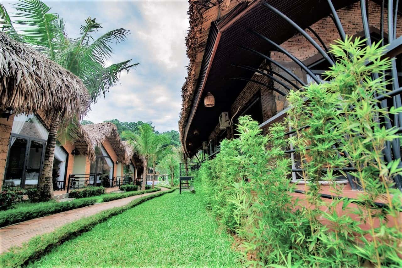 justfly may tropical 2 bungalow ba vi
