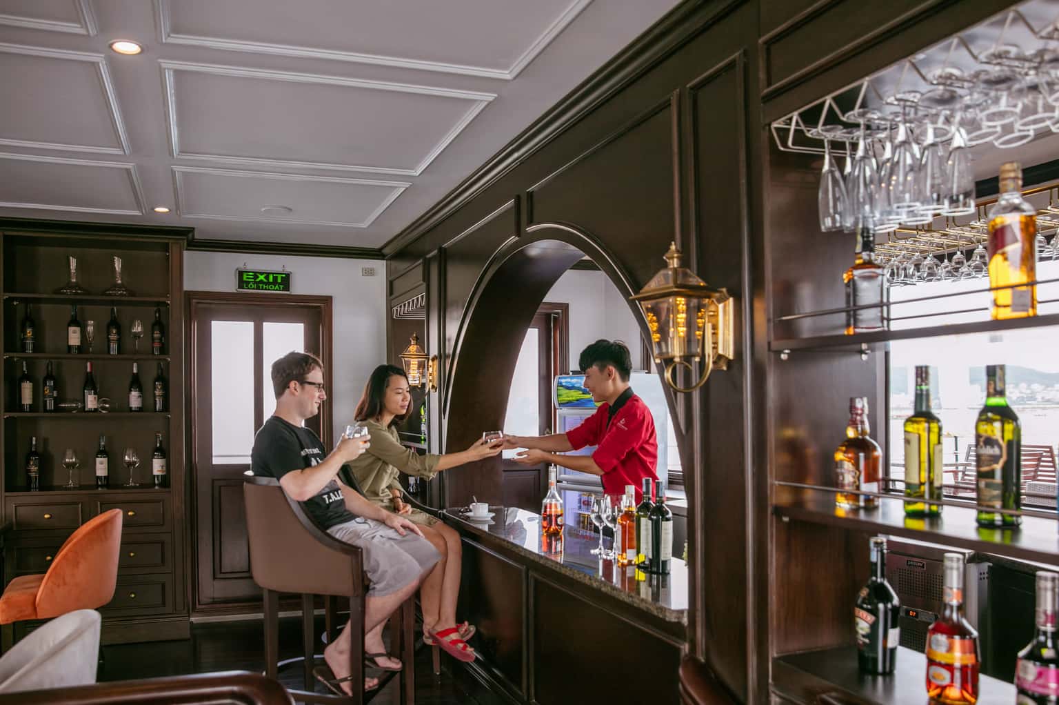 athena luxury cruise ha long bay