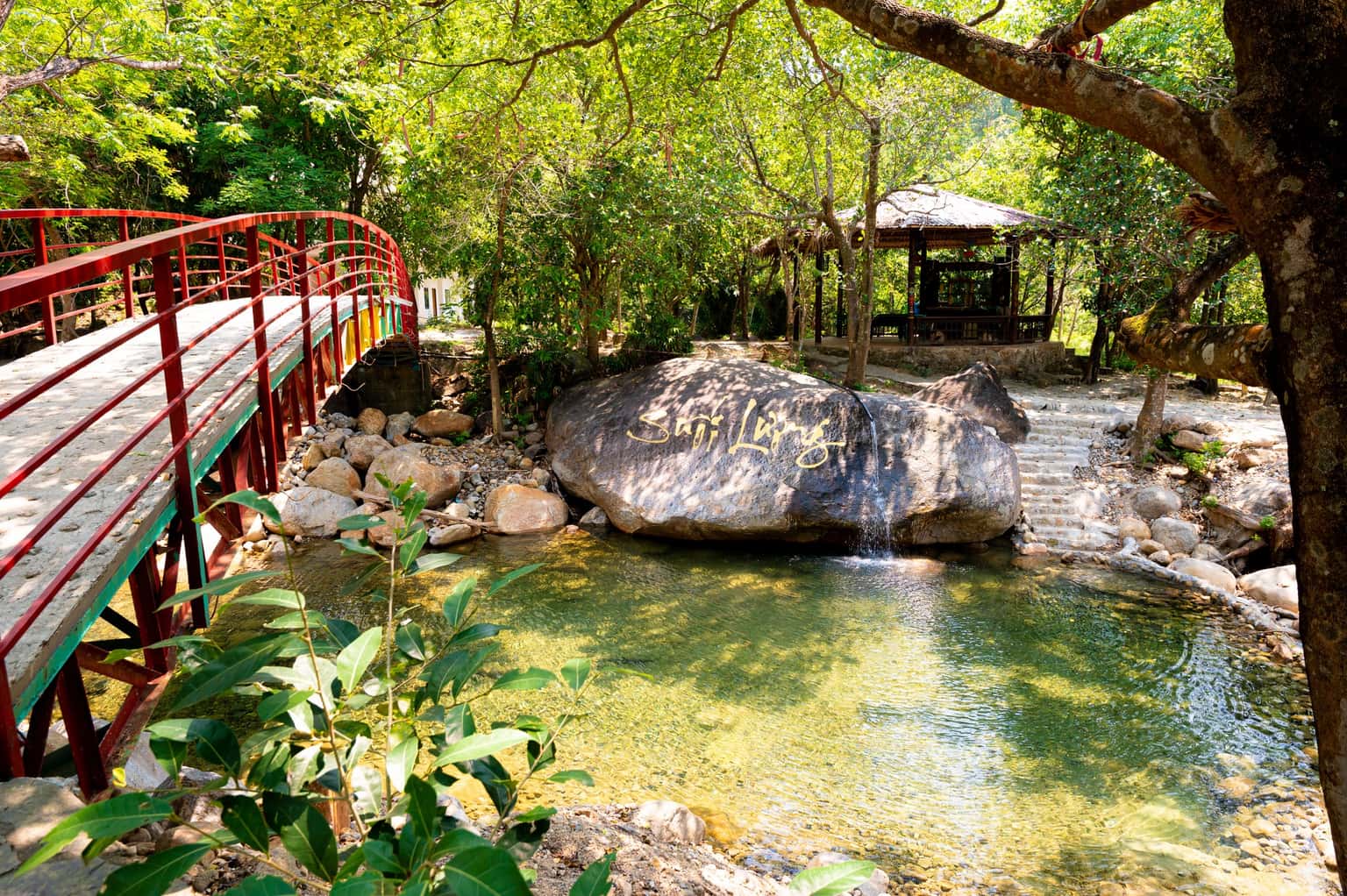 khu du lich suoi luong deo hai van park da nang