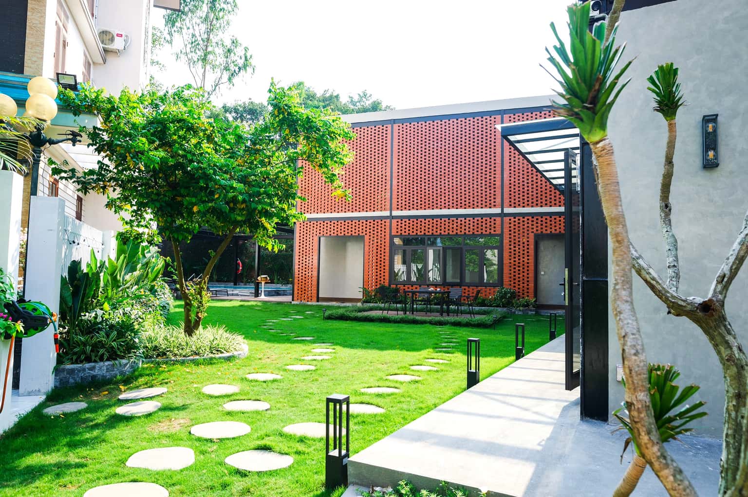 De Mario Villa, Tuần Châu Hạ Long — photo 6