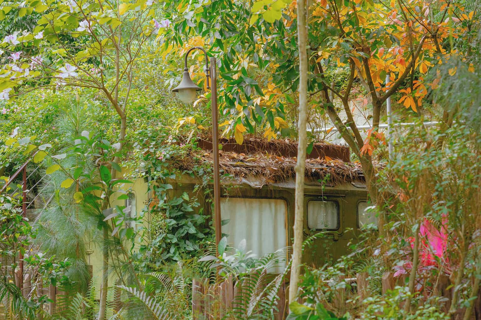 khong-gian-nha-thung-sat-1-nha-ben-rung-u-lesa-homestay-soc-son-ha-noi-09