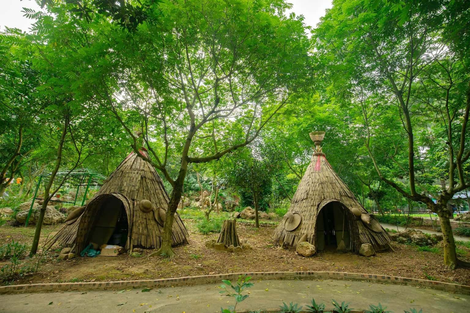 khu du lich sinh thai ban rom 