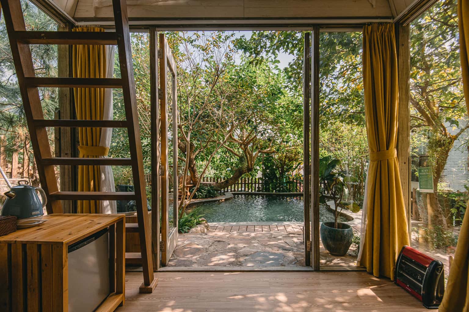 khong gian nha o rong nha ben rung u lesa homestay soc son ha noi