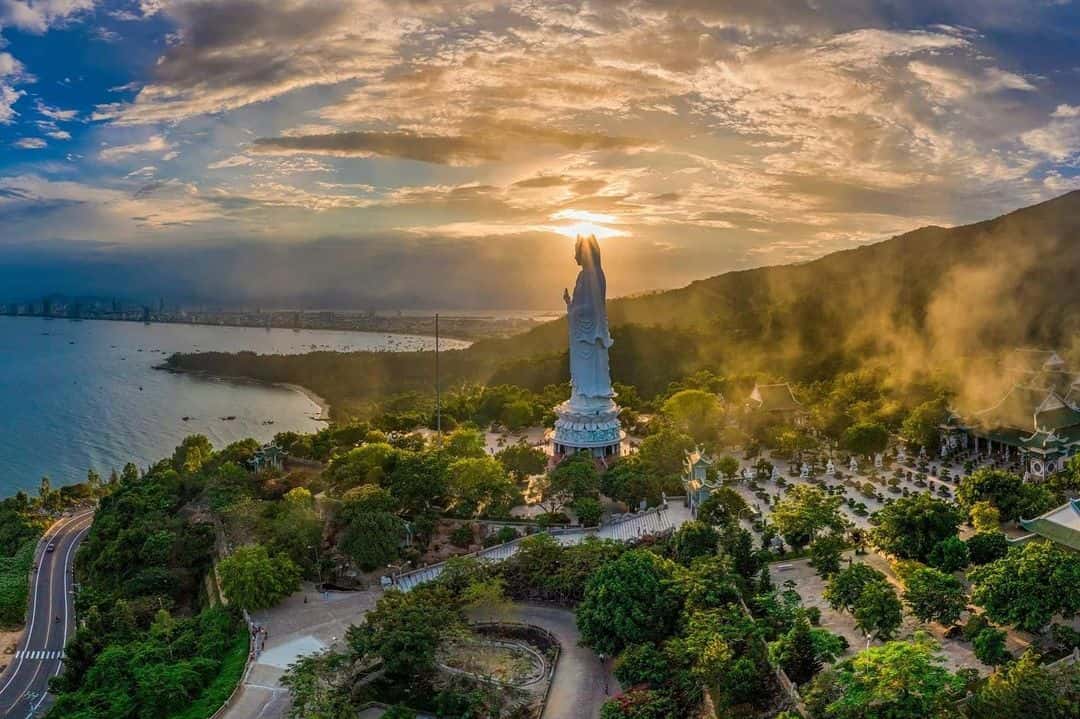 justfly chua linh ung da nang