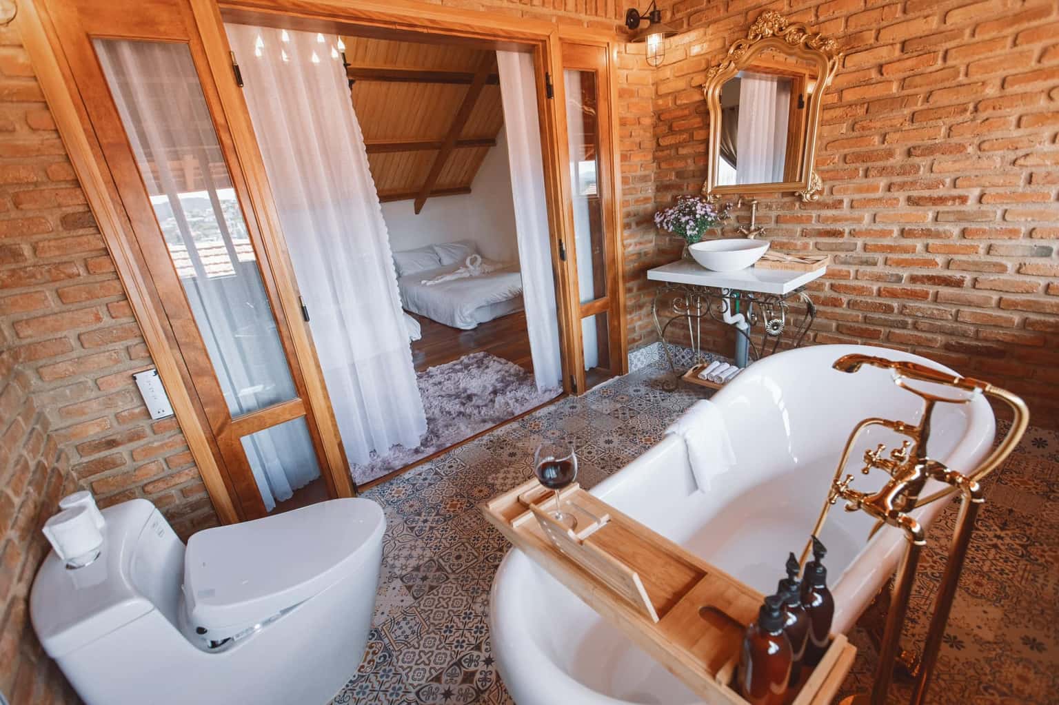 justfly family suite da lat