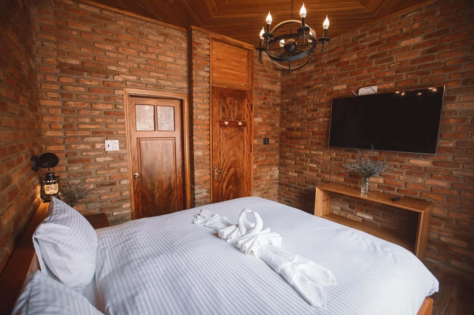 justfly family suite da lat
