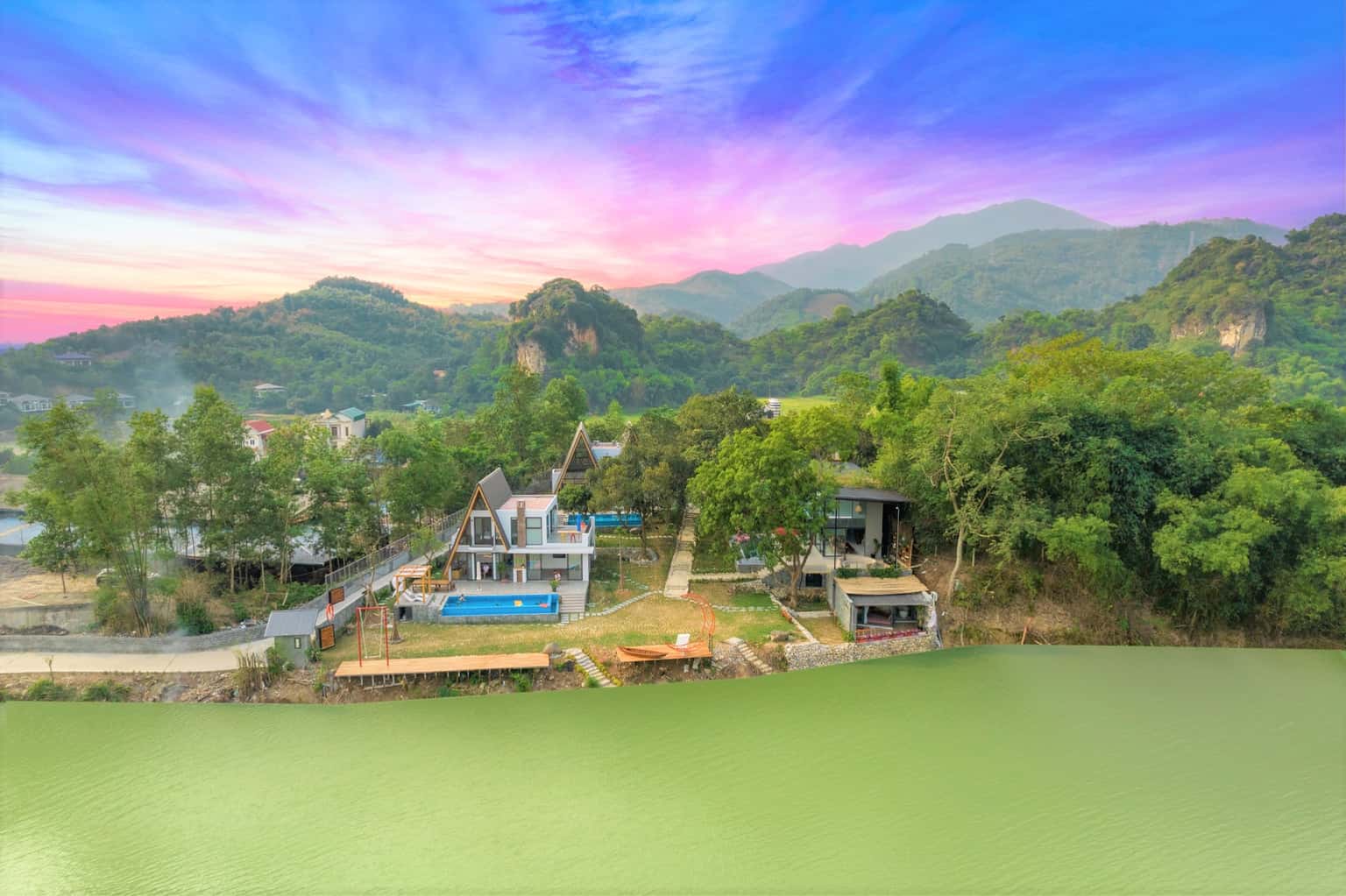 justfly hoa sau gieng hoa binh 