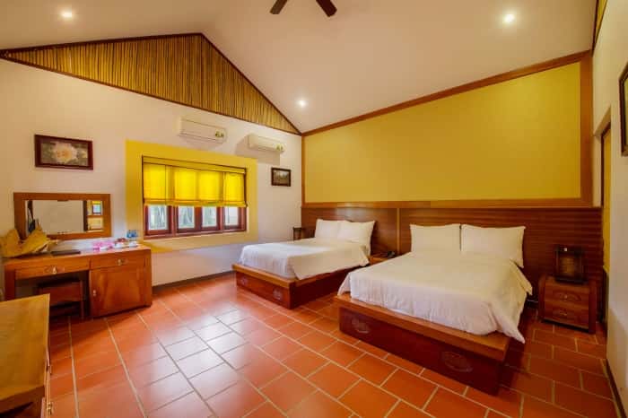 justfly xom doi thao vien resort