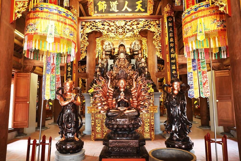 chua long tien dia diem du lich ha long attvdo21