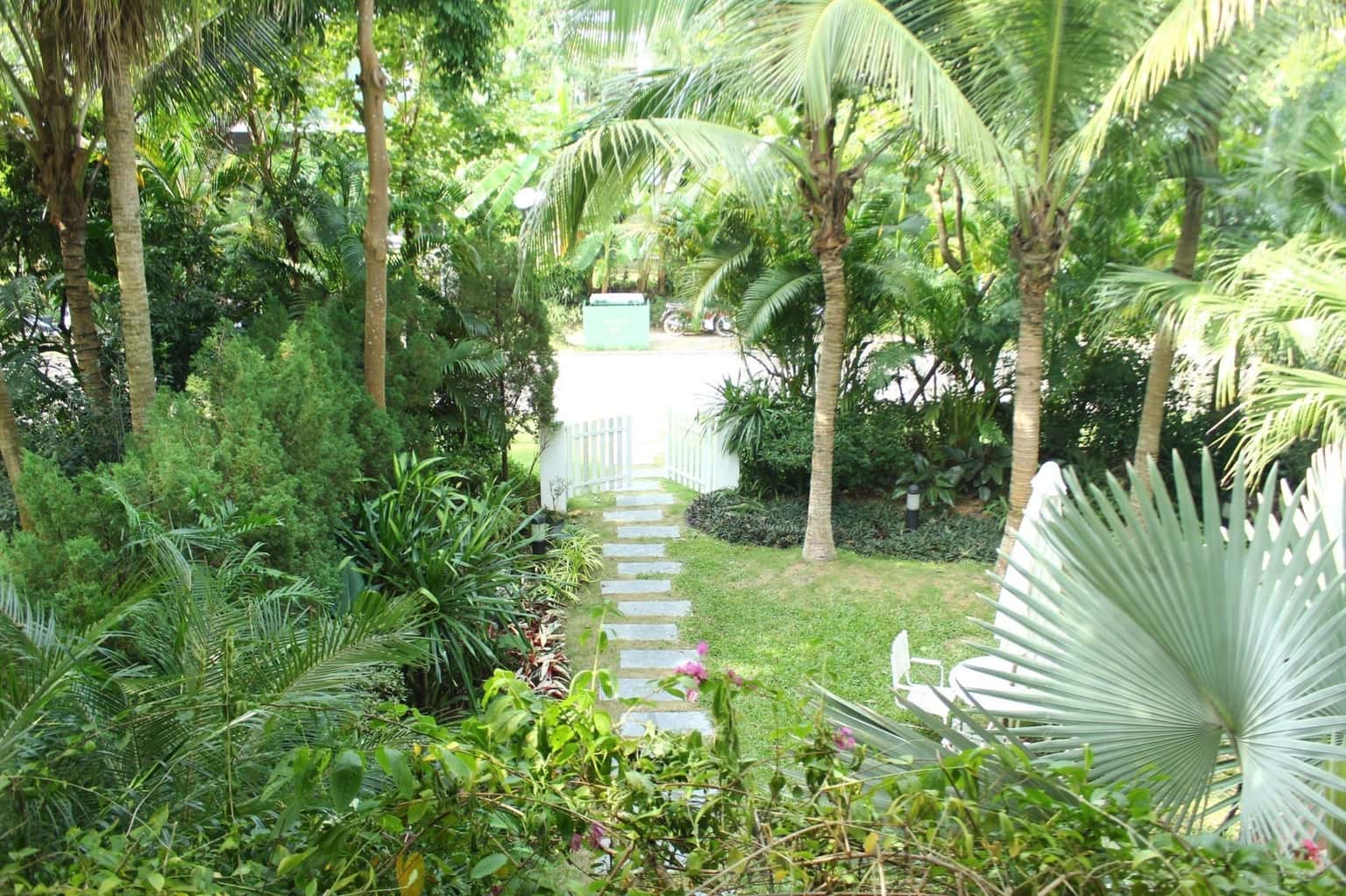 Sân vườn rộng