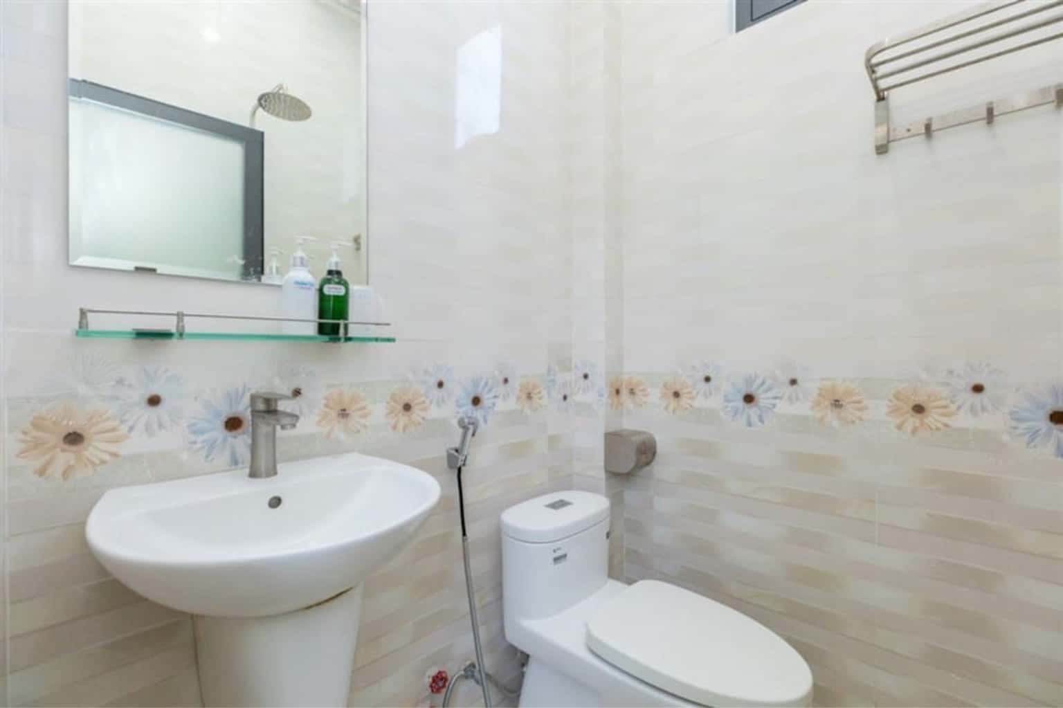 Villa C2.53 Thanh Bình, 头顿 — 照片 12
