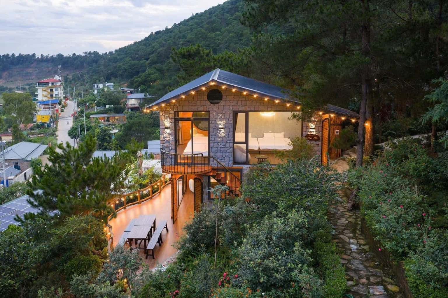 Pine Hill (Moon Retreat) tại hồ Đồng Đò, Sóc Sơn — ảnh 1