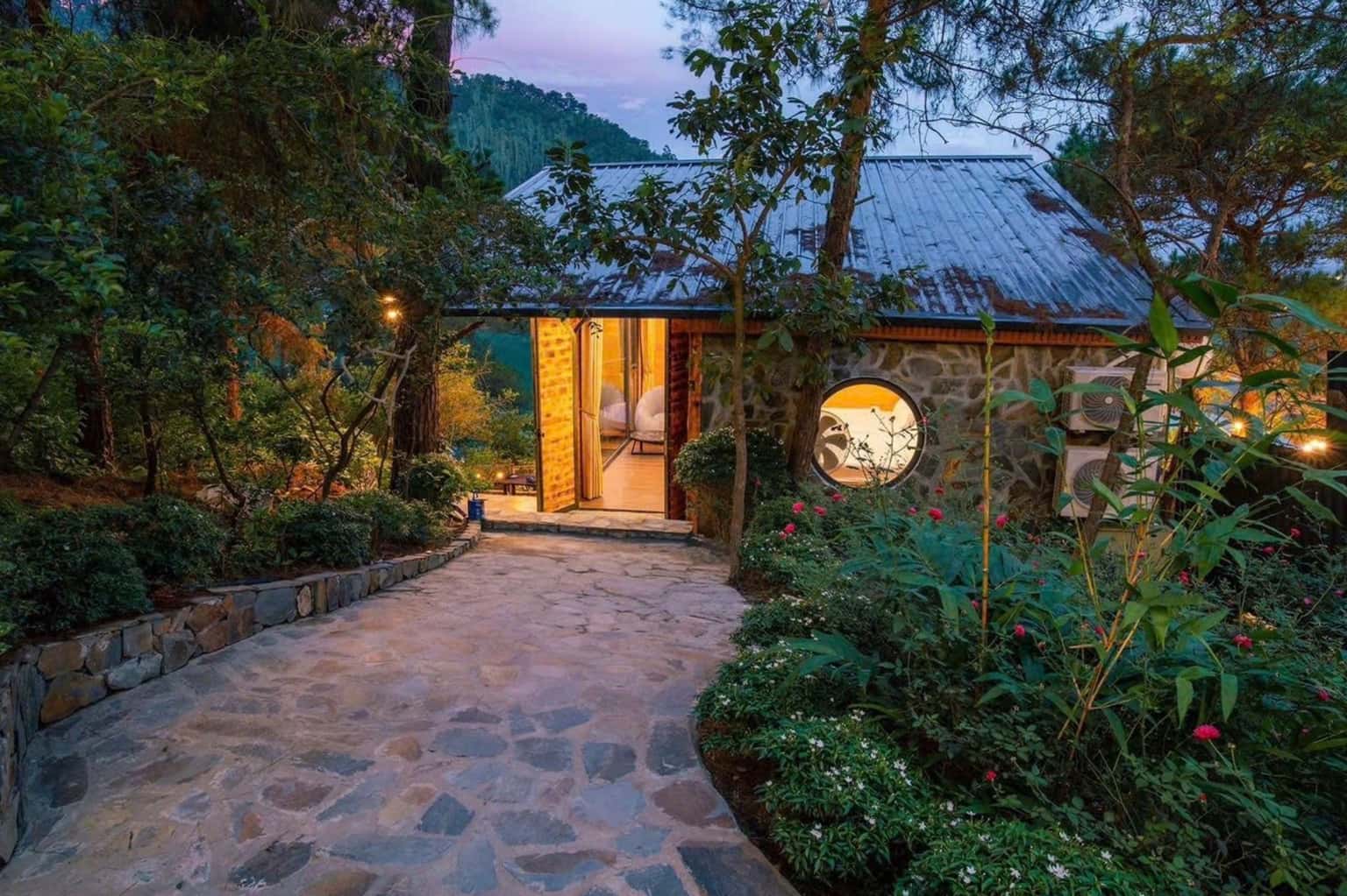 Pine Hill (Moon Retreat) tại hồ Đồng Đò, Sóc Sơn — ảnh 4