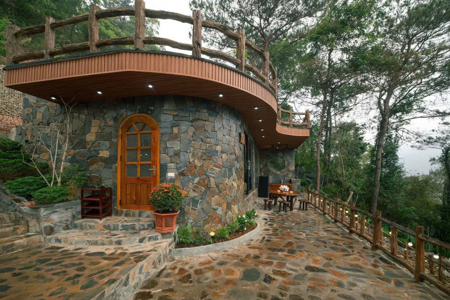 Topview (Moon Retreat) at Hồ Đồng Đò, Sóc Sơn — photo 2