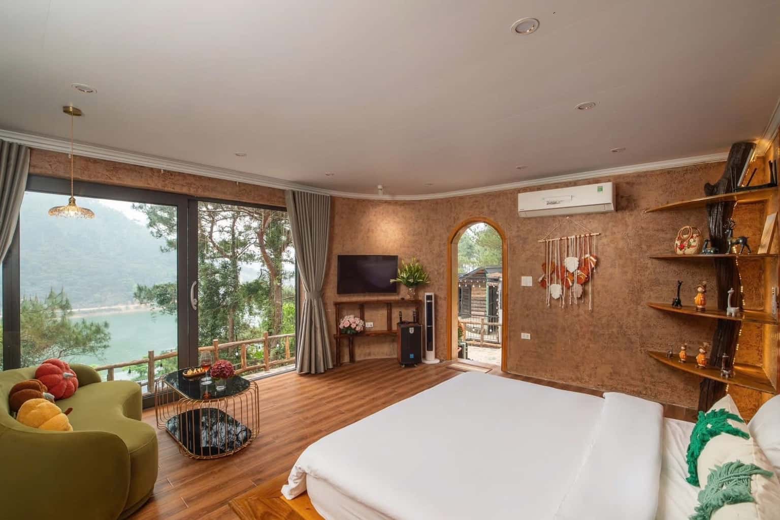 Topview (Moon Retreat) at Hồ Đồng Đò, Sóc Sơn — photo 14