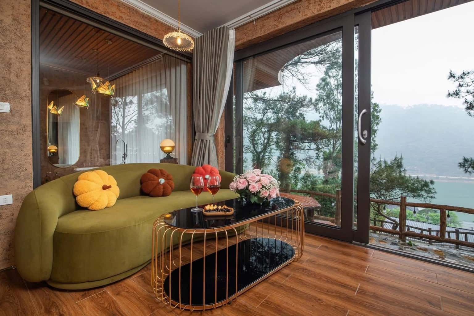 Topview (Moon Retreat) at Hồ Đồng Đò, Sóc Sơn — photo 11