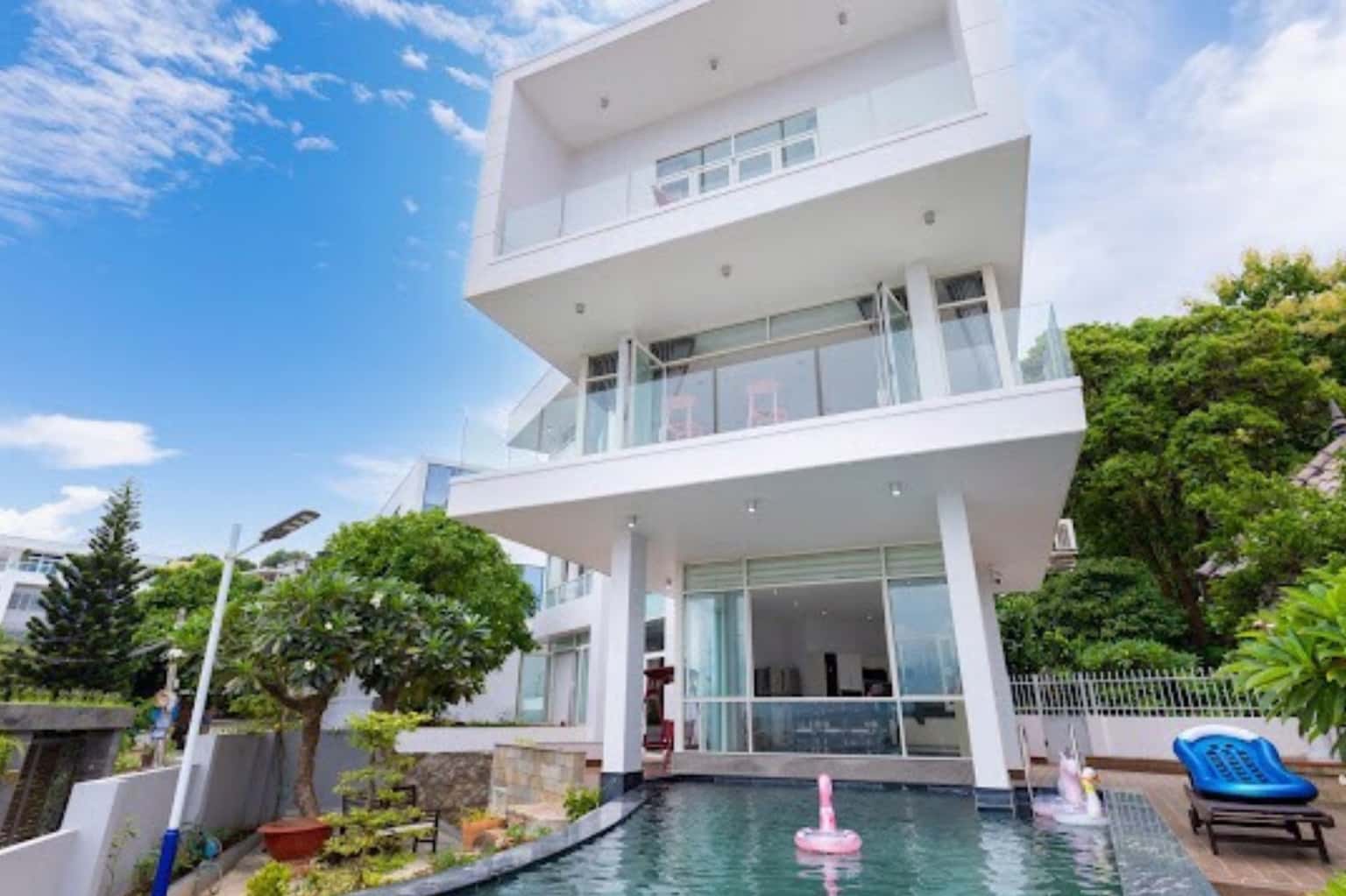 Villa 12/18 Trần Phú, Vũng Tàu — photo 1