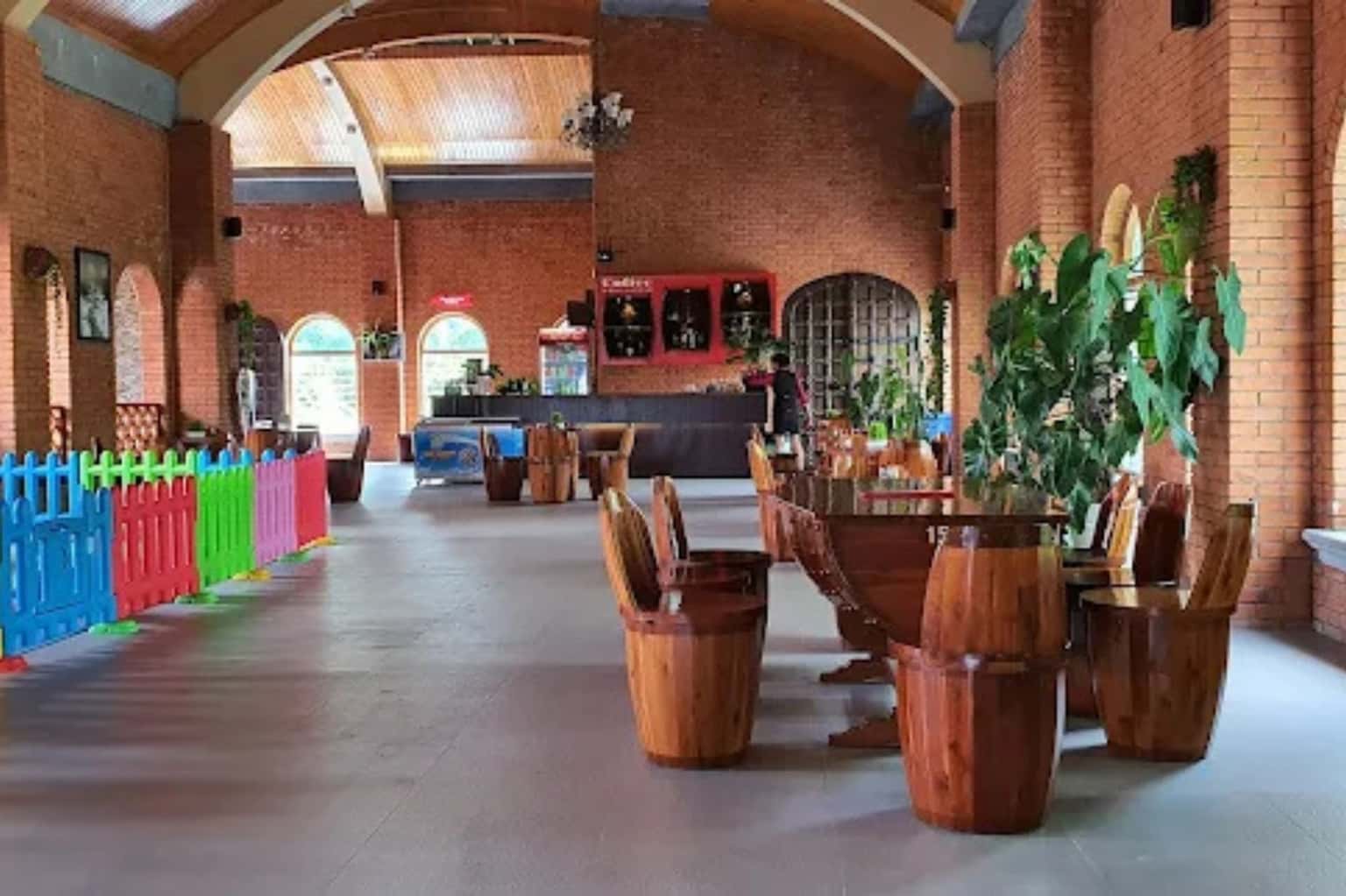 RD Wine Castle 葡萄酒城堡 — 照片 6