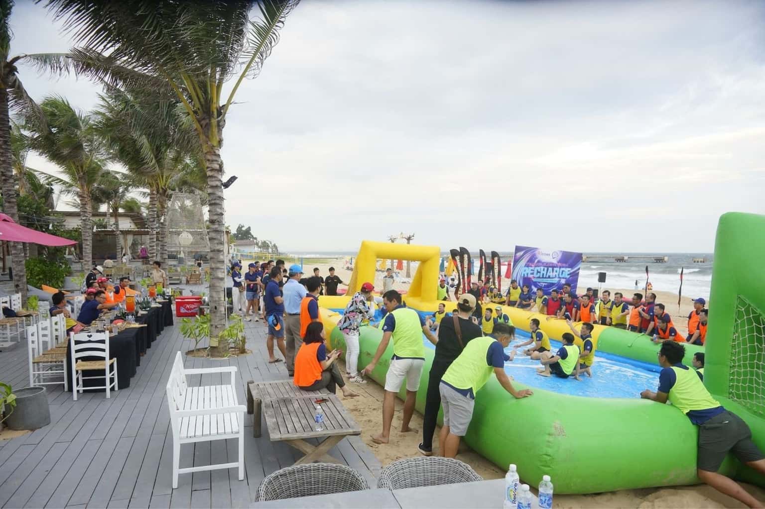 Aloha Beach Club — photo 16