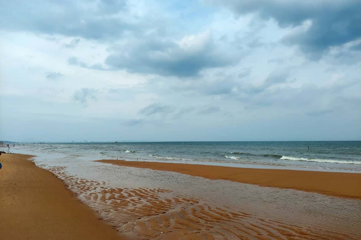 Tiến Thành Beach — photo 9