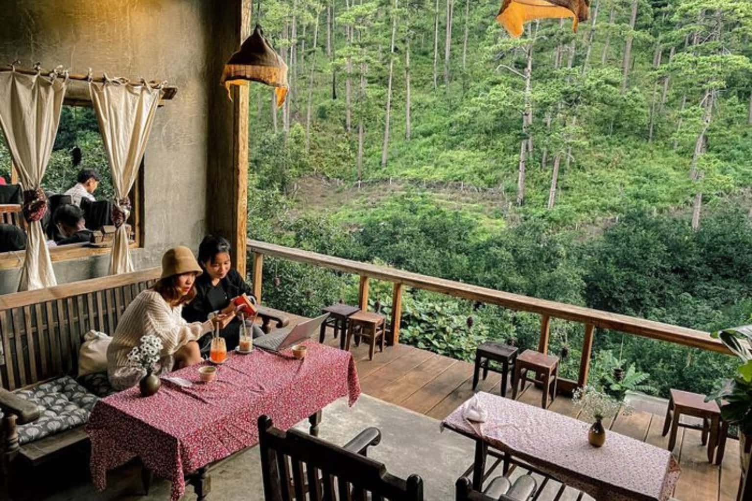Lưng Chừng Cafe (Đà Lạt) — 照片 8
