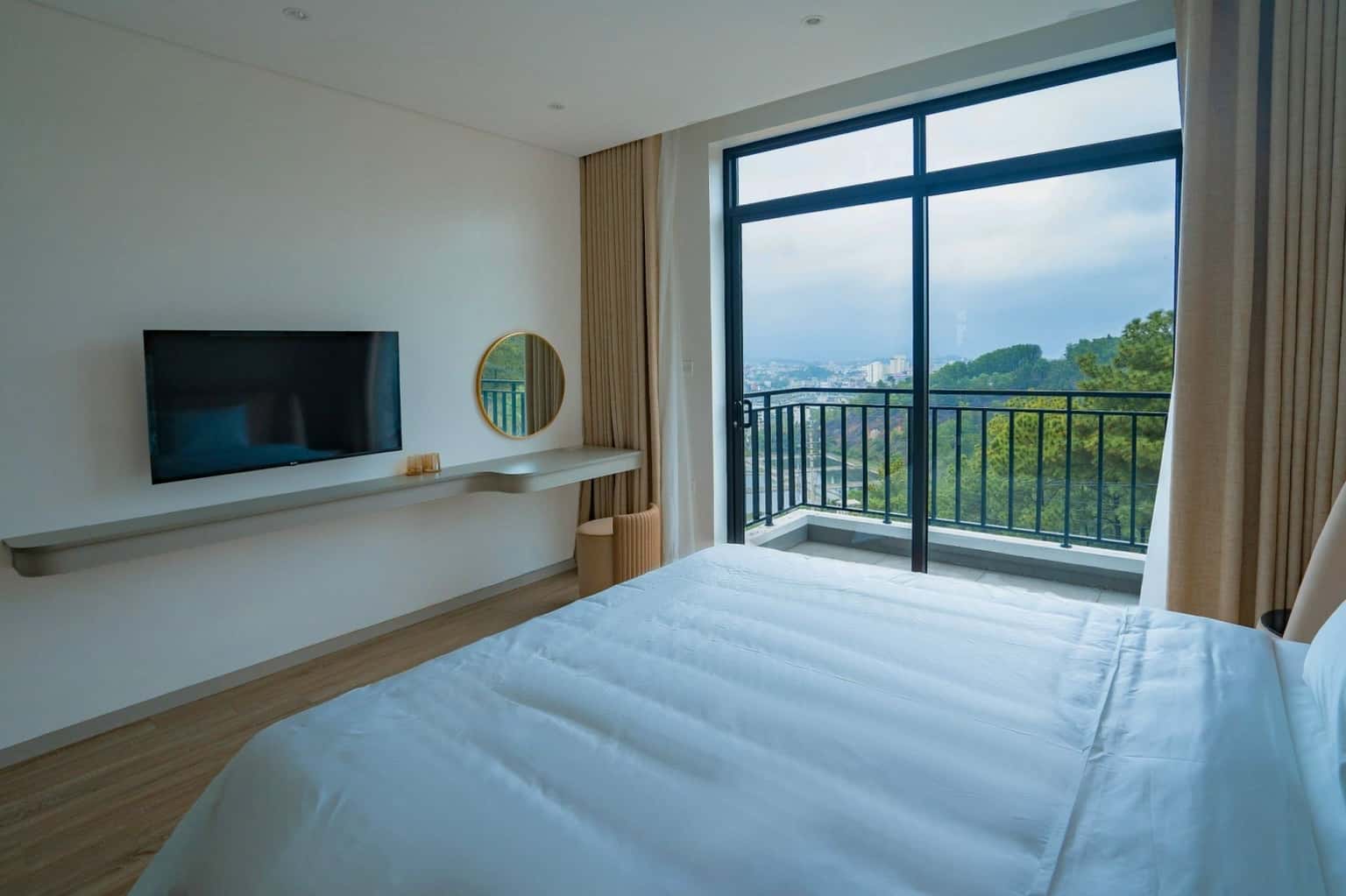 Casa De Emilia Villa - Monaco Bãi Cháy, Hạ Long — photo 21