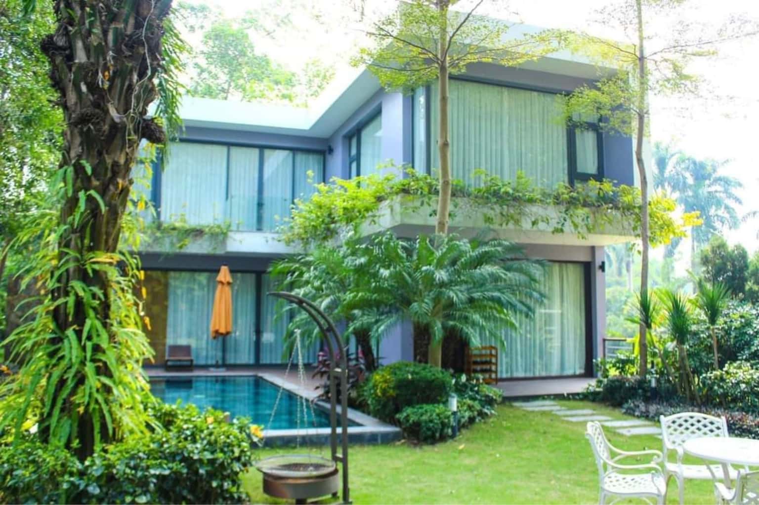 Bể bơi riêng