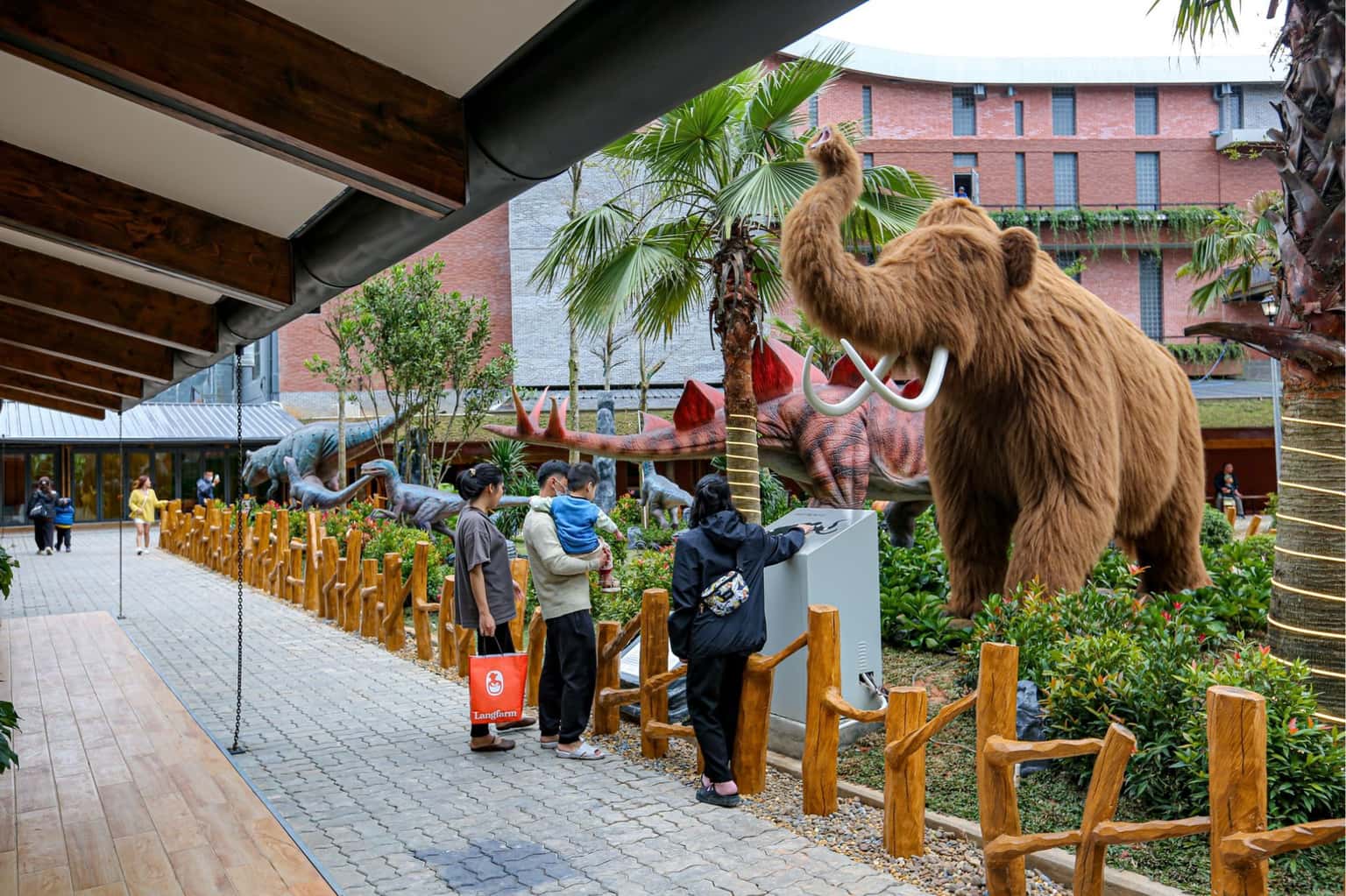 Langfarm Center Đà Lạt - Fairytale Farm — photo 10